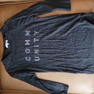 Aritzia community shirt xs